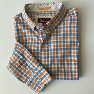 Johnston & Murphy Lightweight Casual Button Down Shirt